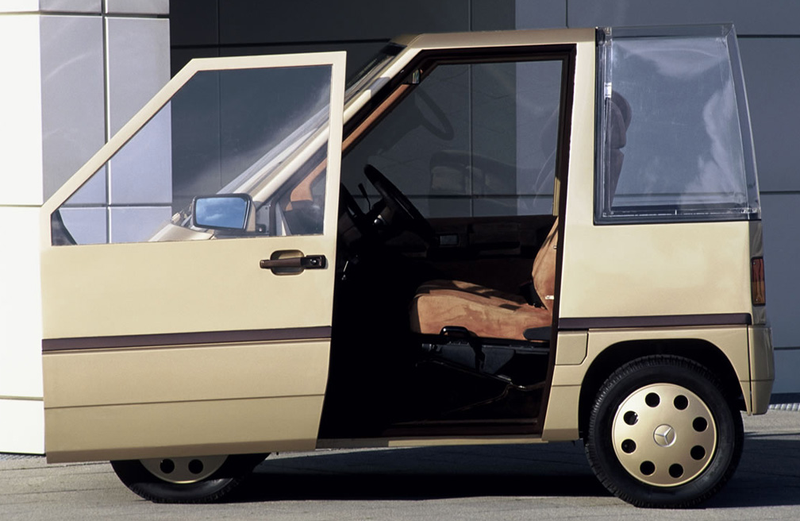 Illustration for article titled Mercedes' Vision Of A City Car Was Once A Microscopic Popemobile